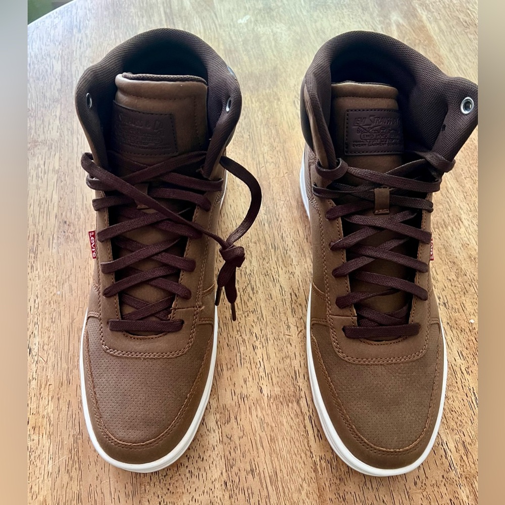Levi's DRIVE HI CBL TAN/BROWN sneakers for men size 9
